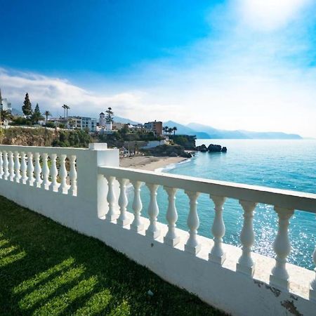 Palmeras 9 Menyber Nerja Εξωτερικό φωτογραφία