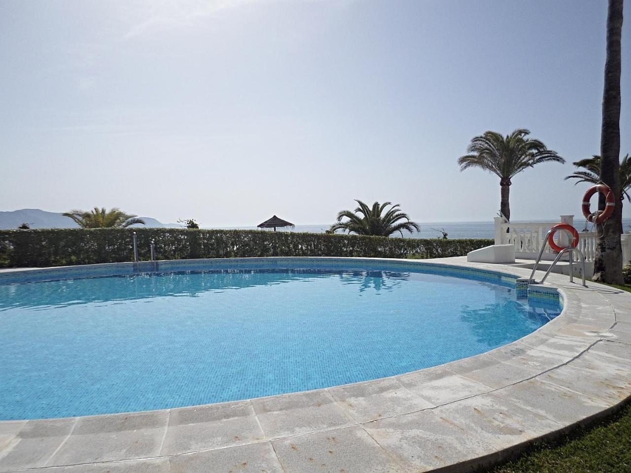 Palmeras 9 Menyber Nerja Εξωτερικό φωτογραφία