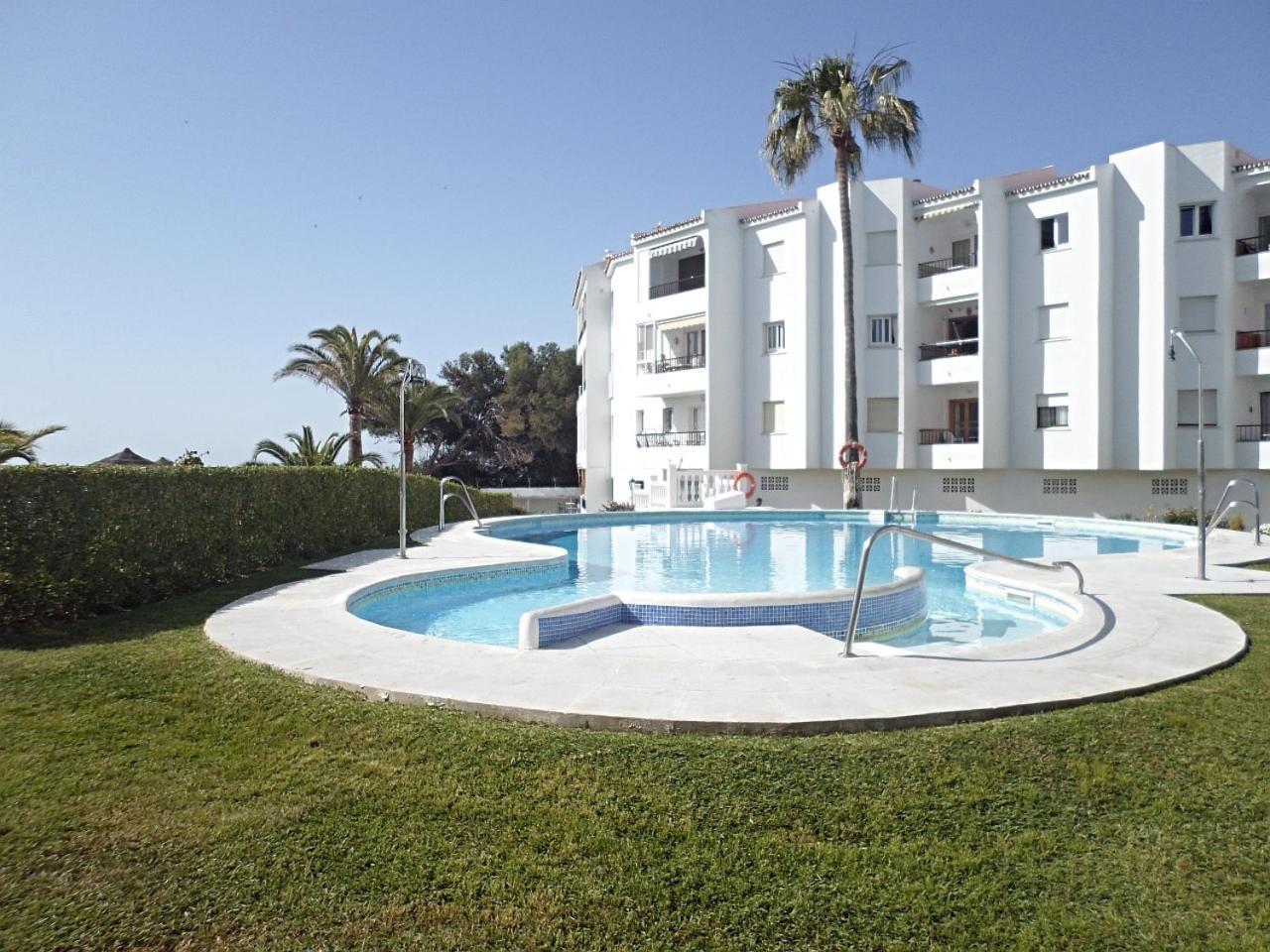 Palmeras 9 Menyber Nerja Εξωτερικό φωτογραφία